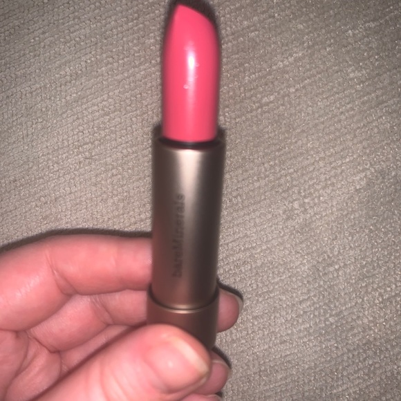 NIB bareMinerals Lipstick in “Confidence” - Picture 1 of 4